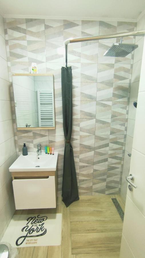 Apartmán Apartman Lena Tuzla Exteriér fotografie